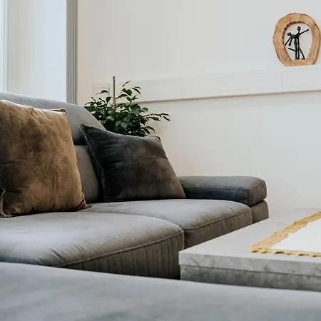 Blissplace 3 Zi Premium Nahe Getec Arena Mit Kingsize Betten Und Balkon Daire *