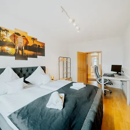 Blissplace 3 Zi Premium Nahe Getec Arena Mit Kingsize Betten Und Balkon Magdeburg