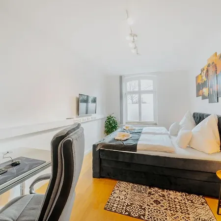 Blissplace 3 Zi Premium Nahe Getec Arena Mit Kingsize Betten Und Balkon *