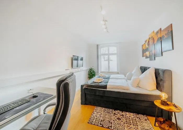 Blissplace 3 Zi Premium Nahe Getec Arena Mit Kingsize Betten Und Balkon *